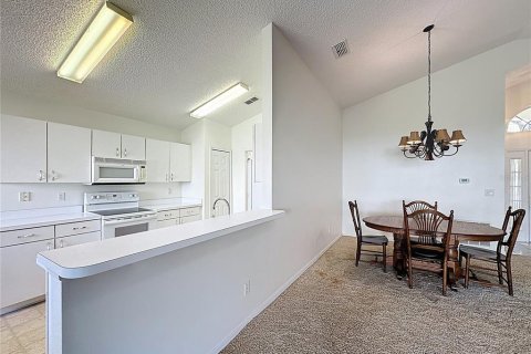 Купить виллу или дом в Клермон, Флорида 7 комнат, 126.63м2, № 1755282 - фото 28