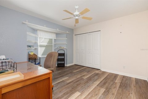 House in Englewood, Florida 4 bedrooms, 285.21 sq.m. № 1578184 - photo 15