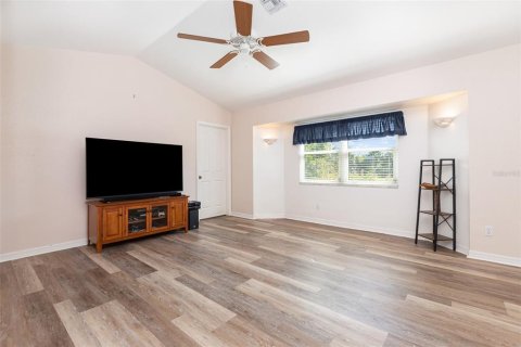House in Englewood, Florida 4 bedrooms, 285.21 sq.m. № 1578184 - photo 19