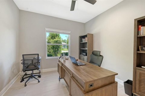 House in Sarasota, Florida 3 bedrooms, 216.83 sq.m. № 2093934 - photo 26