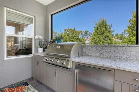 House in Sarasota, Florida 3 bedrooms, 216.83 sq.m. № 2093934 - photo 30