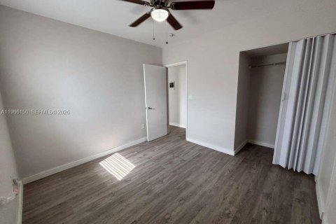 Villa ou maison à louer à Opa-locka, Floride: 1 chambre, 46.45 m2 № 2027784 - photo 7
