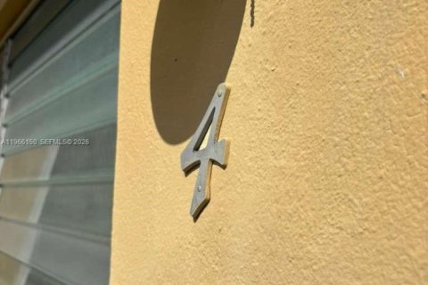 Villa ou maison à Opa-locka, Floride 1 chambre, 46.45 m2 № 2027784