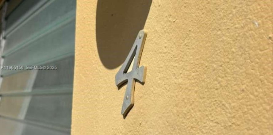 Villa ou maison à Opa-locka, Floride 1 chambre, 46.45 m2 № 2027784