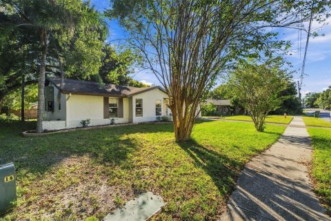 Villa ou maison à louer à Safety Harbor, Floride: 3 chambres, 112.6 m2 № 2432619 - photo 2