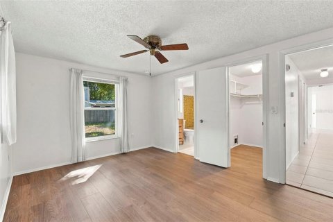 Villa ou maison à louer à Safety Harbor, Floride: 3 chambres, 112.6 m2 № 2432619 - photo 12