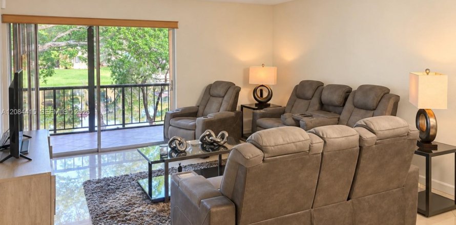 Condo in Boca Raton, Florida, 2 bedrooms № 2353603