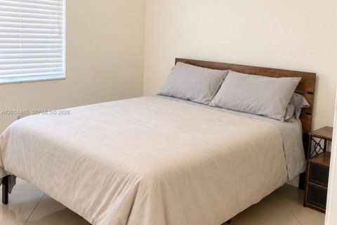 Condo in Boca Raton, Florida, 2 bedrooms № 2353603 - photo 10