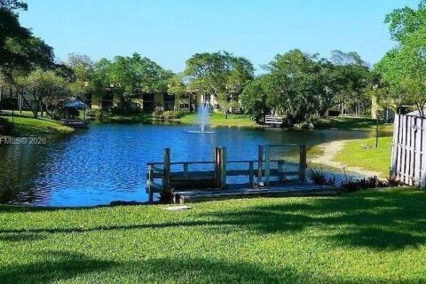 Condo in Boca Raton, Florida, 2 bedrooms № 2353603 - photo 19
