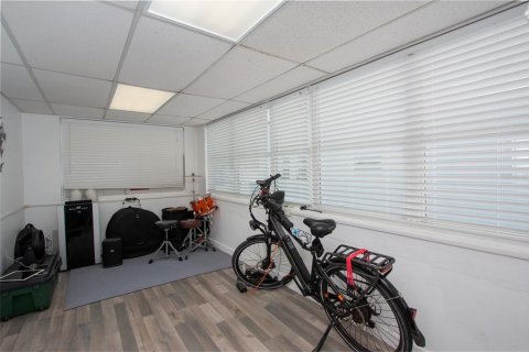 Immobilier commercial à vendre à Clearwater, Floride: 352.75 m2 № 1808755 - photo 14