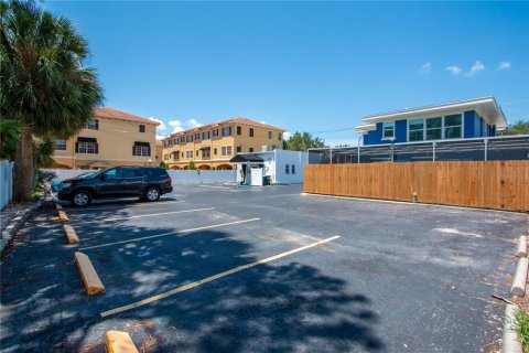 Immobilier commercial à vendre à Clearwater, Floride: 352.75 m2 № 1808755 - photo 7