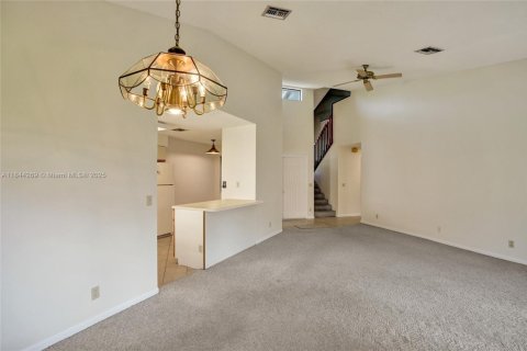 Adosado en venta en Plantation, Florida, 2 dormitorios, 129.6 m2 № 1839710 - foto 7