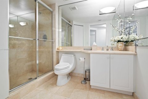 Copropriété à vendre à Surfside, Floride: 2 chambres, 161.65 m2 № 1961464 - photo 29