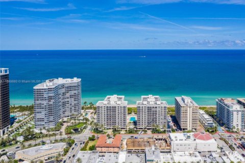 Condo à Surfside, Floride, 2 chambres  № 1961464