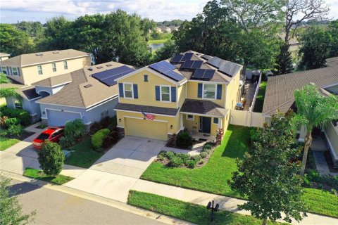 Villa ou maison à louer à Riverview, Floride: 4 chambres, 219.81 m2 № 2403148 - photo 3