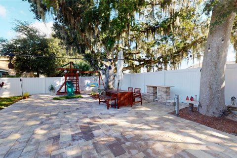Villa ou maison à louer à Riverview, Floride: 4 chambres, 219.81 m2 № 2403148 - photo 18