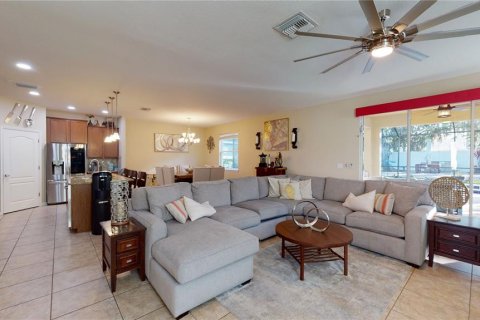 Villa ou maison à louer à Riverview, Floride: 4 chambres, 219.81 m2 № 2403148 - photo 23