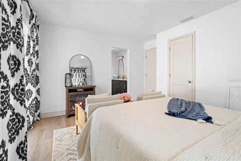 Villa ou maison à vendre à Orange City, Floride: 5 chambres, 181.16 m2 № 2202019 - photo 30