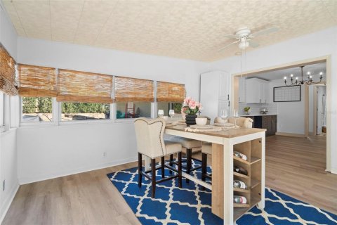 Villa ou maison à vendre à Orange City, Floride: 5 chambres, 181.16 m2 № 2202019 - photo 14