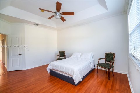 House in Homestead, Florida 5 bedrooms, 231.7 sq.m. № 2004888 - photo 19