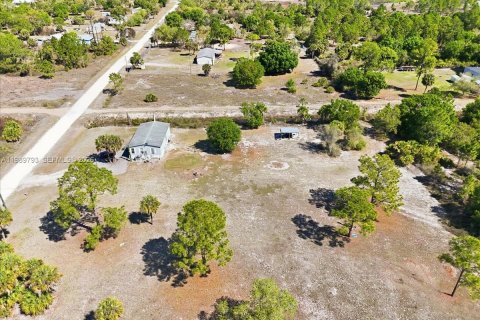 Villa ou maison à vendre à Clewiston, Floride: 3 chambres № 2240509 - photo 24
