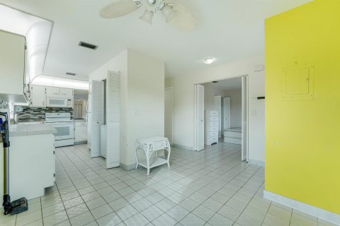 Condominio en alquiler en Delray Beach, Florida, 2 dormitorios, 111.95 m2 № 2085327 - foto 7