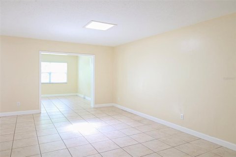 Casa en alquiler en Lakeland, Florida, 3 dormitorios, 155.52 m2 № 1846347 - foto 17