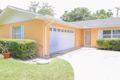 Casa en alquiler en Lakeland, Florida, 3 dormitorios, 155.52 m2 № 1846347 - foto 1