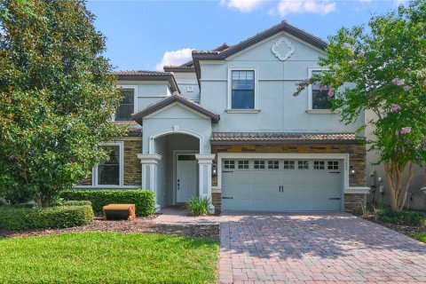 Casa en venta en Davenport, Florida, 9 dormitorios, 363.15 m2 № 1368146 - foto 1