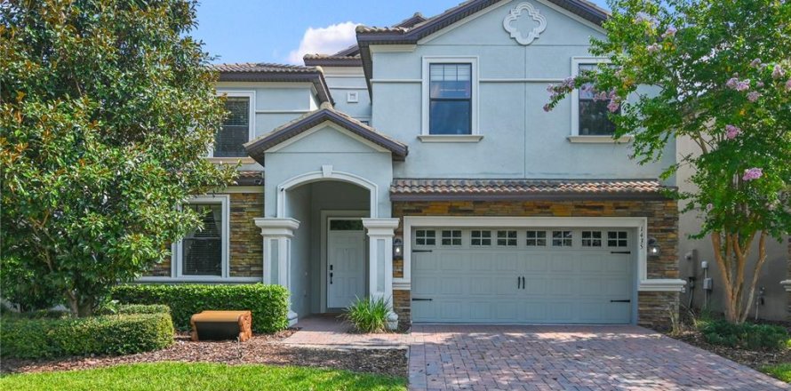Casa en Davenport, Florida 9 dormitorios, 363.15 m2 № 1368146