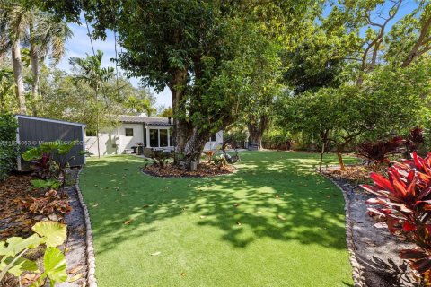 Снять в аренду виллу или дом в Майами-Шорс, Флорида 3 спальни, 138.33м2, № 1947501 - фото 29