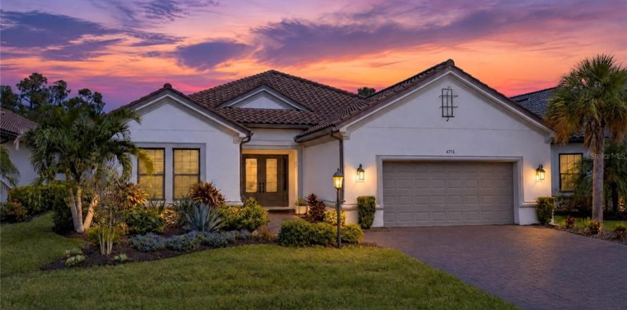 Casa en Bradenton, Florida 4 dormitorios, 290.32 m2 № 2427248