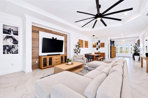 Casa en venta en Bradenton, Florida, 4 dormitorios, 290.32 m2 № 2427248 - foto 8