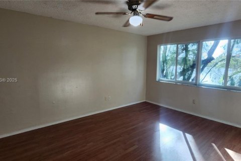 Condominio en alquiler en Homestead, Florida, 2 dormitorios, 99.87 m2 № 1949043 - foto 25