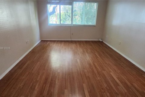 Condominio en alquiler en Homestead, Florida, 2 dormitorios, 99.87 m2 № 1949043 - foto 3