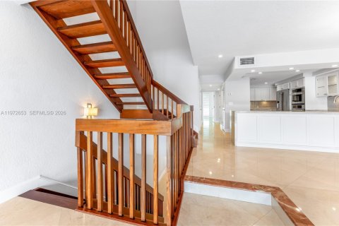 Touwnhouse à vendre à Palmetto Bay, Floride: 4 chambres, 246.28 m2 № 2317205 - photo 29