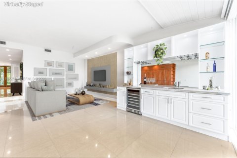 Touwnhouse à vendre à Palmetto Bay, Floride: 4 chambres, 246.28 m2 № 2317205 - photo 21