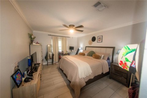 Casa en venta en Kissimmee, Florida, 3 dormitorios, 171.13 m2 № 2239273 - foto 12