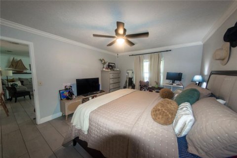 Casa en venta en Kissimmee, Florida, 3 dormitorios, 171.13 m2 № 2239273 - foto 13