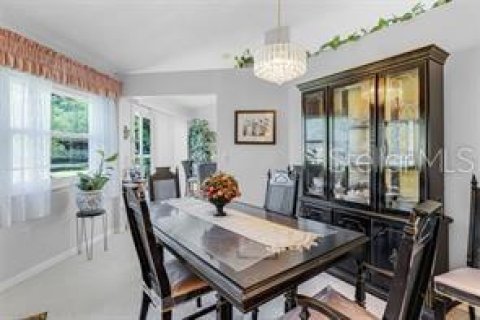 Villa ou maison à vendre à Leesburg, Floride: 3 chambres, 179.02 m2 № 1884836 - photo 4