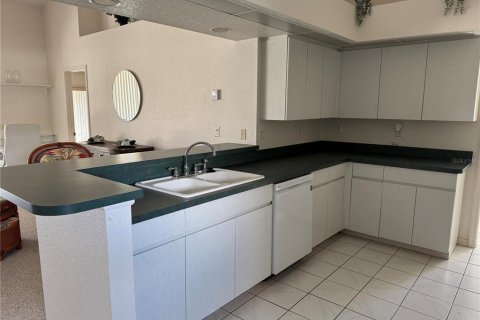House in Rotonda, Florida 3 bedrooms, 167.41 sq.m. № 2108345 - photo 4