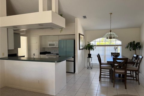 House in Rotonda, Florida 3 bedrooms, 167.41 sq.m. № 2108345 - photo 6