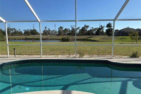 House in Rotonda, Florida 3 bedrooms, 167.41 sq.m. № 2108345 - photo 26