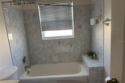 House in Rotonda, Florida 3 bedrooms, 167.41 sq.m. № 2108345 - photo 21
