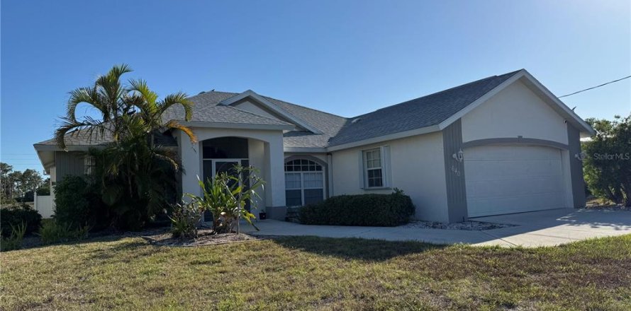 House in Rotonda, Florida 3 bedrooms, 167.41 sq.m. № 2108345