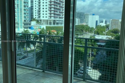 Снять в аренду кондоминиум в Майами, Флорида 1 спальня, 63.08м2, № 2060591 - фото 7