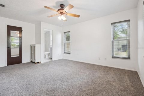 House in Ocoee, Florida 3 bedrooms, 135.08 sq.m. № 2102116 - photo 6