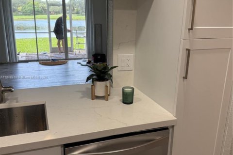 Copropriété à louer à Davie, Floride: 1 chambre, 80.82 m2 № 1850573 - photo 7