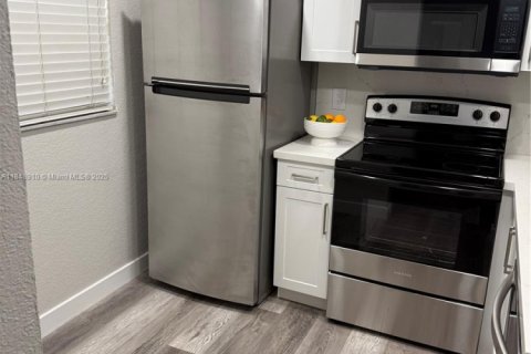 Copropriété à louer à Davie, Floride: 1 chambre, 80.82 m2 № 1850573 - photo 6