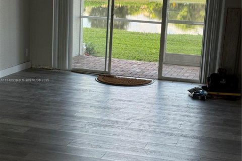 Copropriété à louer à Davie, Floride: 1 chambre, 80.82 m2 № 1850573 - photo 11